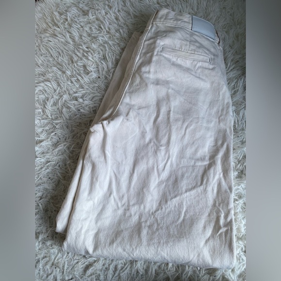 Aritzia Denim Forum The Belinda Hi-Rise Wide Jean - Picture 9 of 9